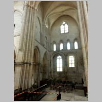 Mello, Croisillon nord, photo by Chatsam on Wikipedia,2.jpg